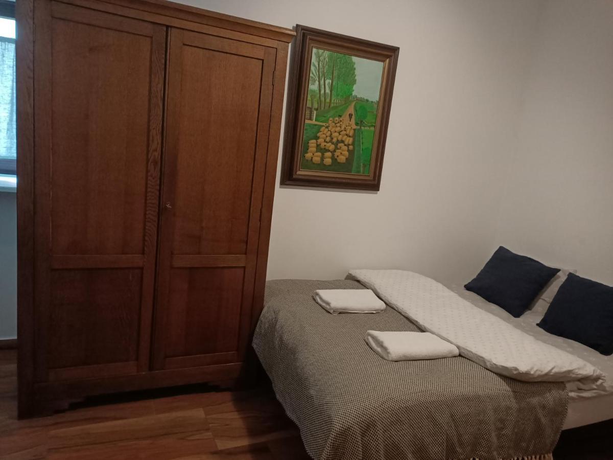 Gniazdo W Felicjanowie Uniejow Bagian luar foto