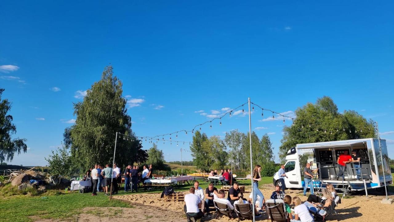 Gniazdo W Felicjanowie Uniejow Bagian luar foto